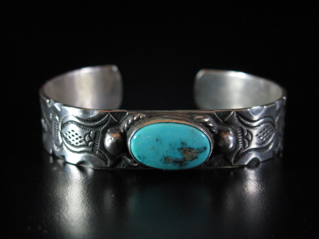 Chief Wolf Robe Hunt Turquoise Bracelet 6.5